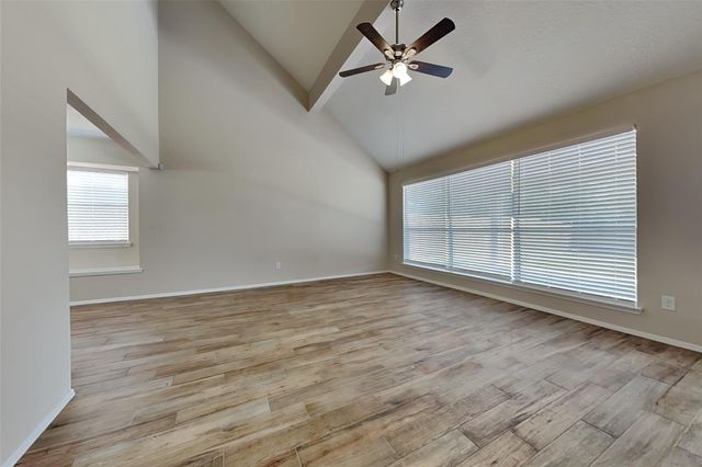 2915 Bentley Court, Pearland, TX 77584
