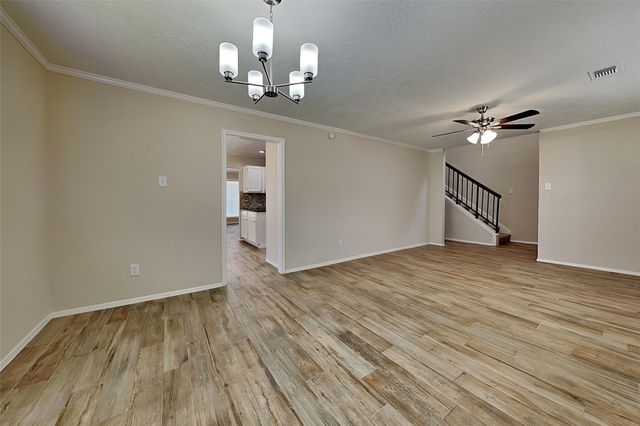 2915 Bentley Court, Pearland, TX 77584