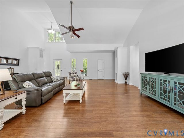 6126 Autumn Bluff Rd, Powhatan, VA 23139