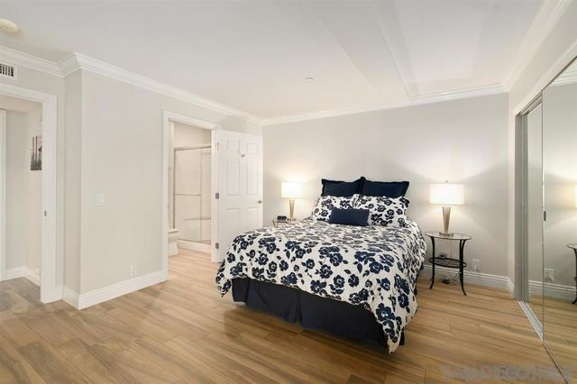 7509 Draper Ave 200, La Jolla, CA 92037