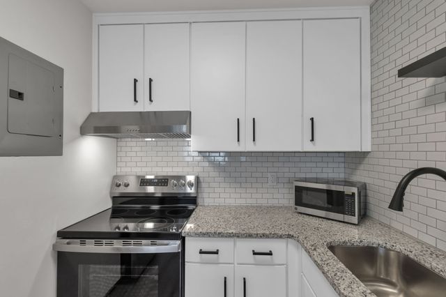 1900 Richard Jones Rd Apt A210, Nashville, TN 37215