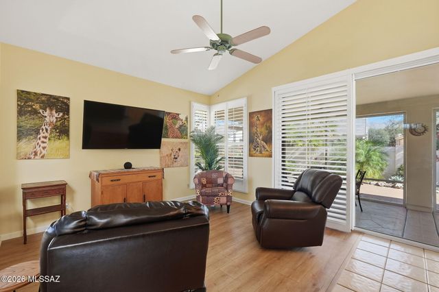 38049 S Silverwood Drive, Tucson, AZ 85739