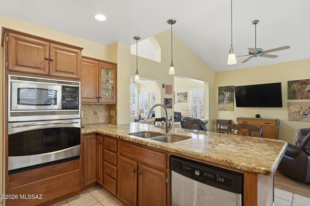 38049 S Silverwood Drive, Tucson, AZ 85739