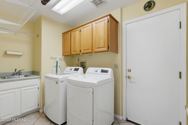 38049 S Silverwood Drive, Tucson, AZ 85739