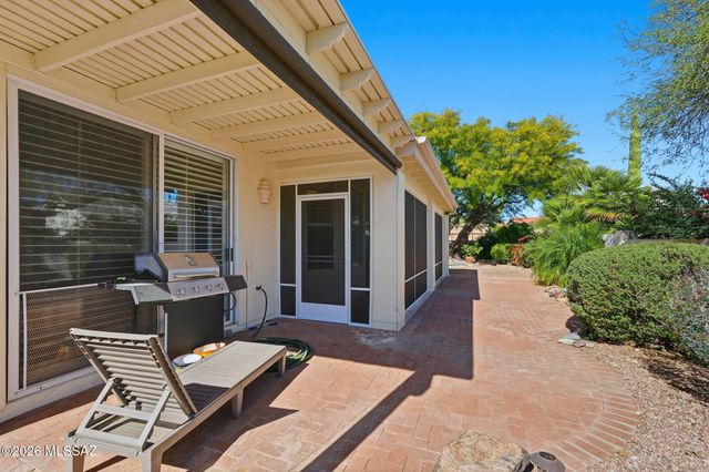 38049 S Silverwood Drive, Tucson, AZ 85739