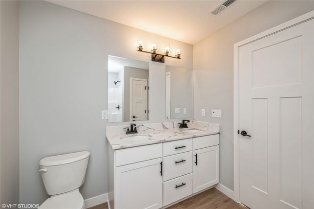 2337 Roycroft Alley, Marion, IA 52302