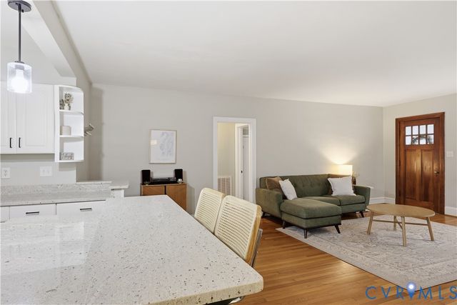 6920 Woodrow Ter, Henrico, VA 23228