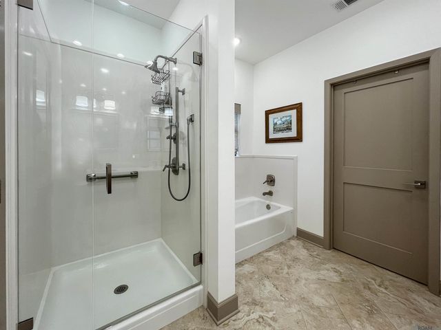 9788 Hunter Brook Ln, Denham Springs, LA 70706