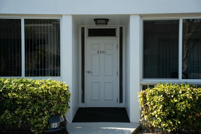 6231 Bay Club Drive 4, Fort Lauderdale, FL 33308