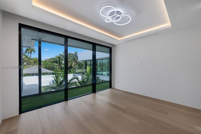 2094 Prairie Ave, Miami Beach, FL 33139