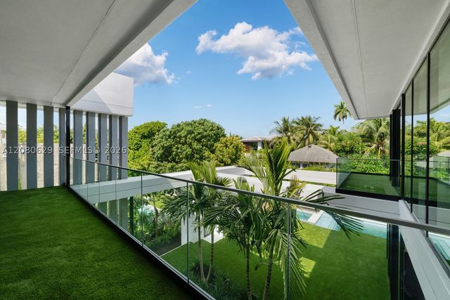 2094 Prairie Ave, Miami Beach, FL 33139