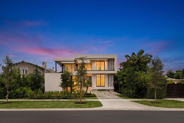 2094 Prairie Ave, Miami Beach, FL 33139