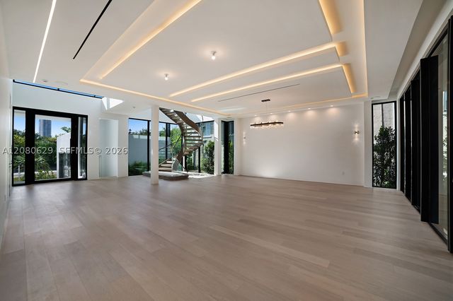 2094 Prairie Ave, Miami Beach, FL 33139