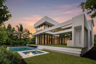 2094 Prairie Ave, Miami Beach, FL 33139