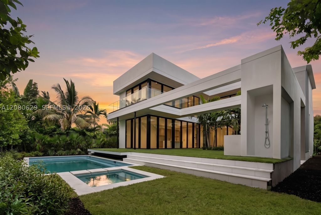 2094 Prairie Ave, Miami Beach, FL 33139