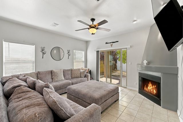 4312 Jaguar Loop, Santa Fe, NM 87507