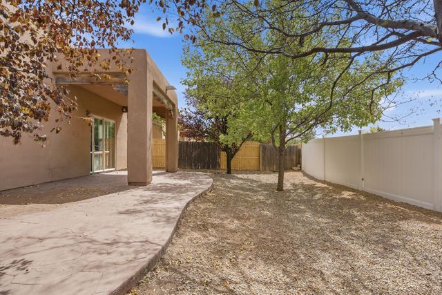 4312 Jaguar Loop, Santa Fe, NM 87507