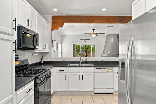 4312 Jaguar Loop, Santa Fe, NM 87507