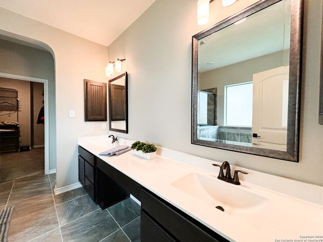 8134 Emmeline Dr,, Boerne, TX 78015