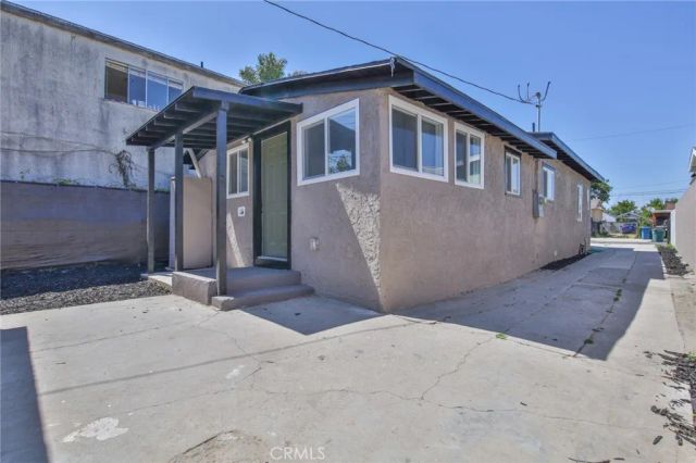 2114 E Knopf, Compton, CA 90222