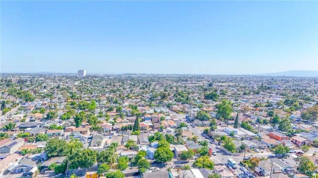 2114 E Knopf, Compton, CA 90222