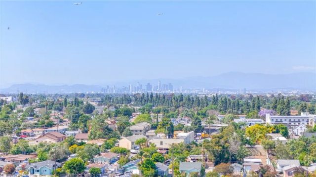 2114 E Knopf, Compton, CA 90222