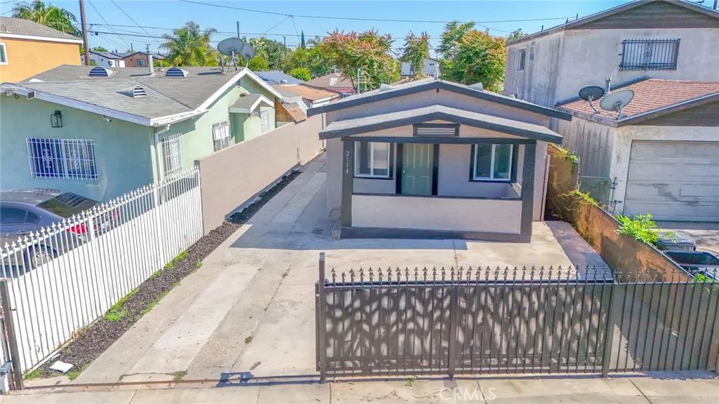 2114 E Knopf, Compton, CA 90222