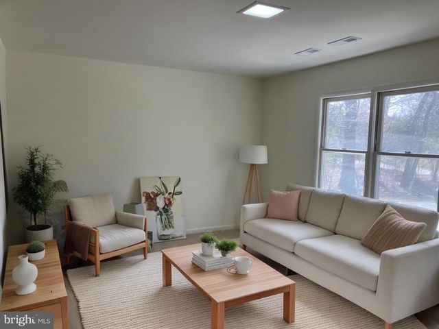 158 ALBEMARLE DR, Williamsburg, VA 23185