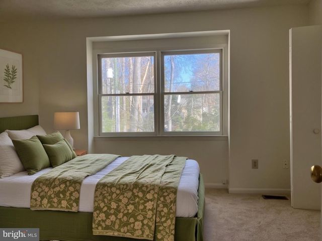 158 ALBEMARLE DR, Williamsburg, VA 23185