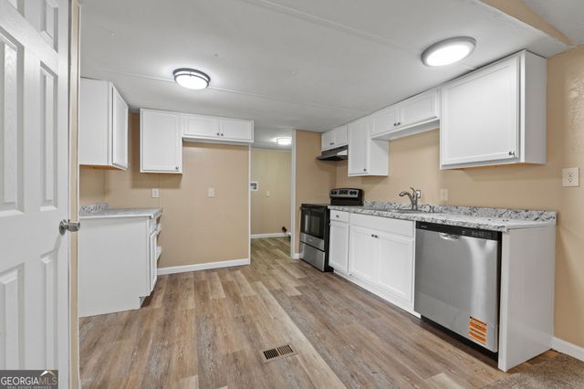 361 Hemlock Lane, Locust Grove, GA 30248