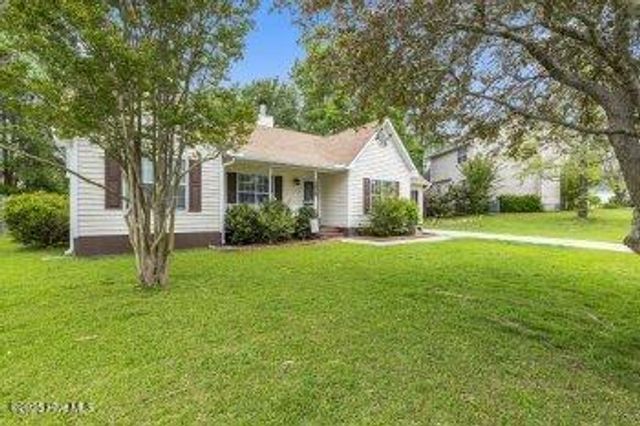 502 Jasmine Lane, Jacksonville, NC 28546
