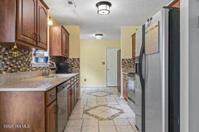 502 Jasmine Lane, Jacksonville, NC 28546