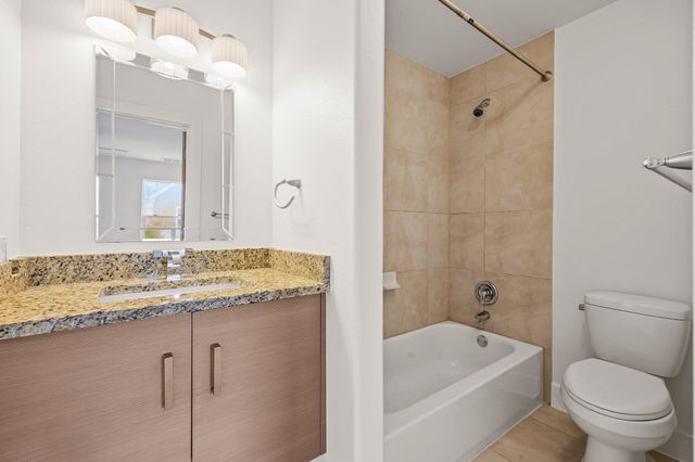 1101 Grove BLVD 208, Austin, TX 78741