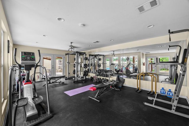 1101 Grove BLVD 208, Austin, TX 78741