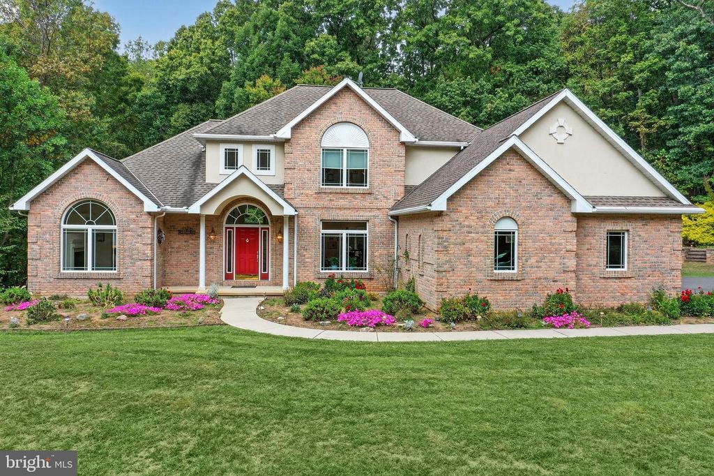 70 JOY DR, Birdsboro, PA 19508