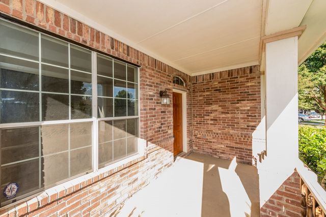 4184 Capstone Drive, Fort Worth, TX 76244