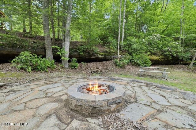 1092 Grandview Way, Jamestown, TN 38556