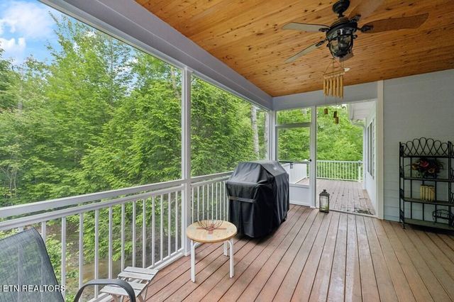 1092 Grandview Way, Jamestown, TN 38556