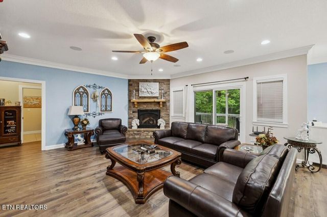 1092 Grandview Way, Jamestown, TN 38556