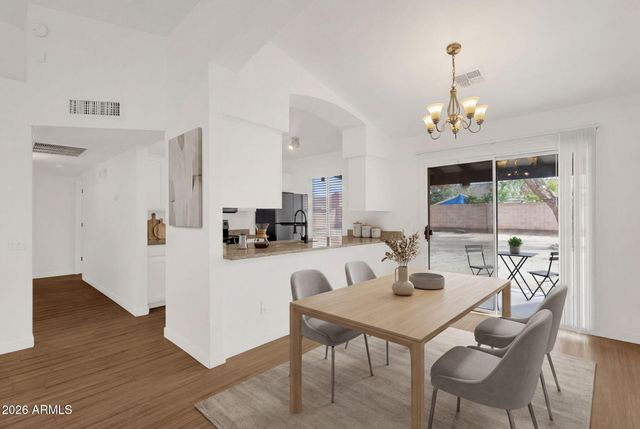 5021 N 86TH Avenue, Glendale, AZ 85305