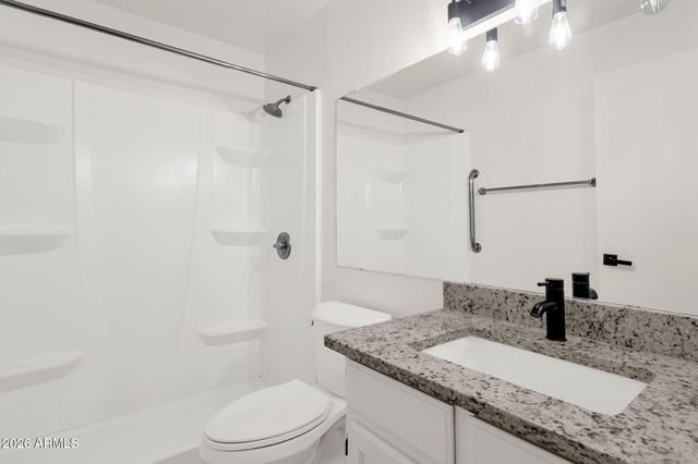 5021 N 86TH Avenue, Glendale, AZ 85305