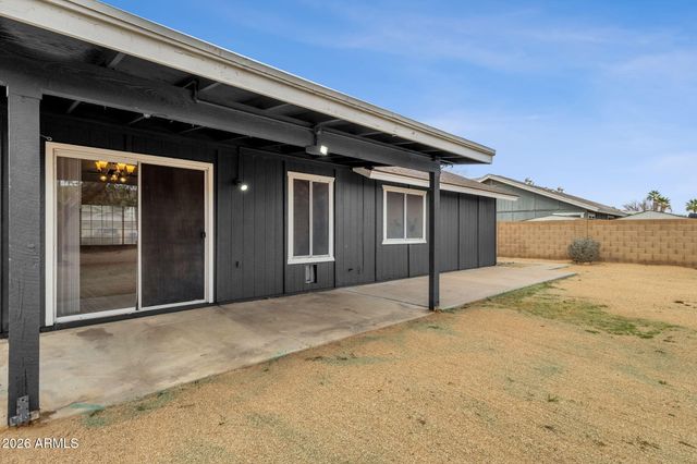 5021 N 86TH Avenue, Glendale, AZ 85305