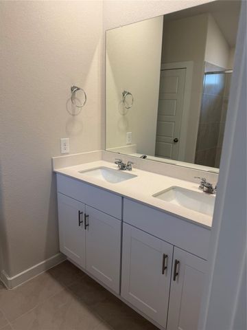 18739 Frost Ridge Drive, Crosby, TX 77532