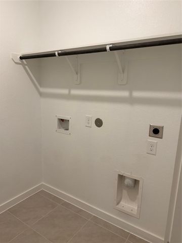 18739 Frost Ridge Drive, Crosby, TX 77532