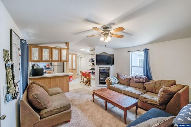 5050 Columbus #20 St SE 20, Albany, OR 97322