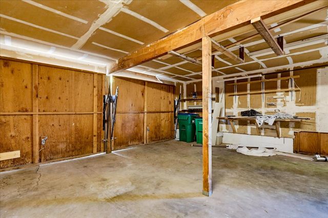 12327 Elizabeth Way, Grass Valley, CA 95949