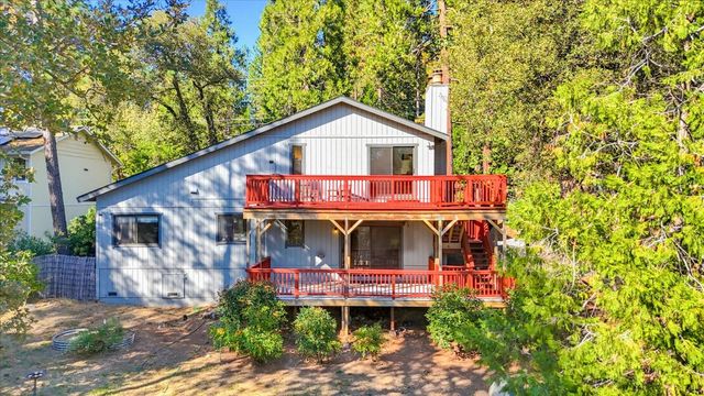 12327 Elizabeth Way, Grass Valley, CA 95949