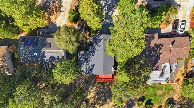 12327 Elizabeth Way, Grass Valley, CA 95949
