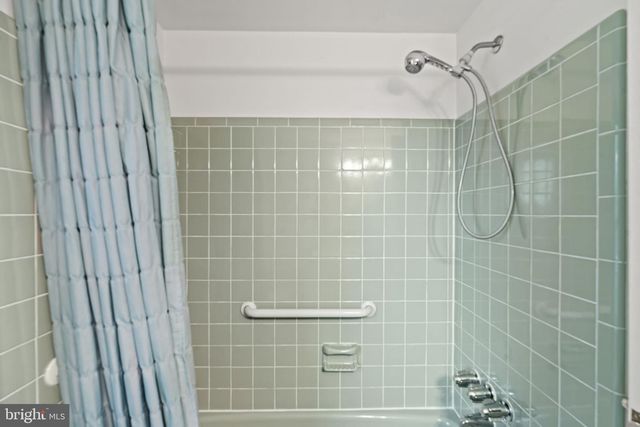 2502 SAINT CHARLES PL, Cinnaminson, NJ 08077