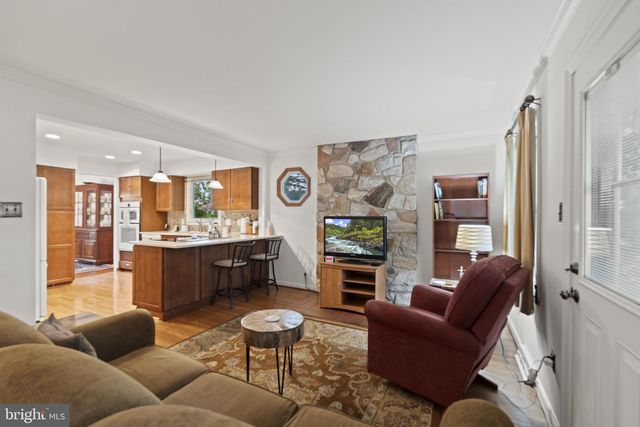 2502 SAINT CHARLES PL, Cinnaminson, NJ 08077